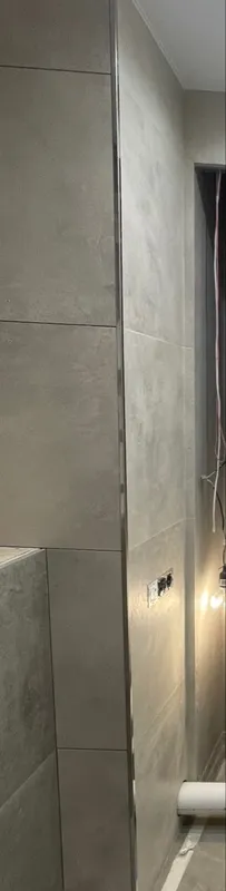 Полоса алюминиевая 10х1,5 мм серебро/глянец 2,7 м