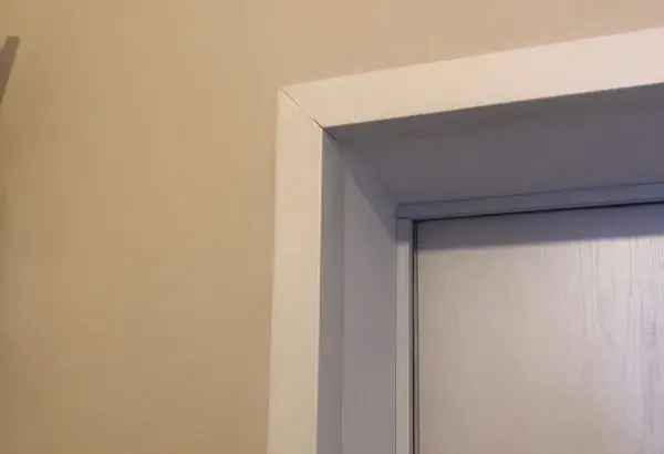 Угол ПВХ 20*20*2,7 м Белый