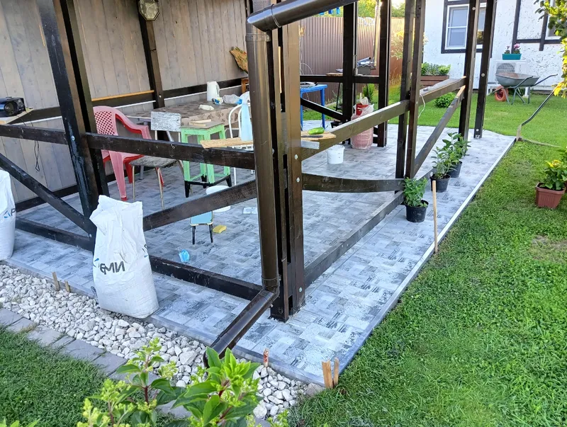 Уголок равнополочный 25х25 мм Уп 09.2000.504л Бронза. Цена за 5 штук.