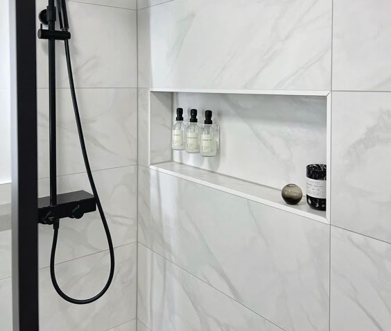 Алюминиевый F-образный профиль (гнущийся)  ПФ-10   серебро/глянец 2,7 м