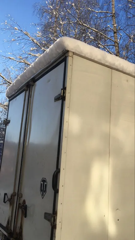 Уголок разнополочный 20*10 мм Уп 05.2000.542л Шампань. Цена за 5 штук.