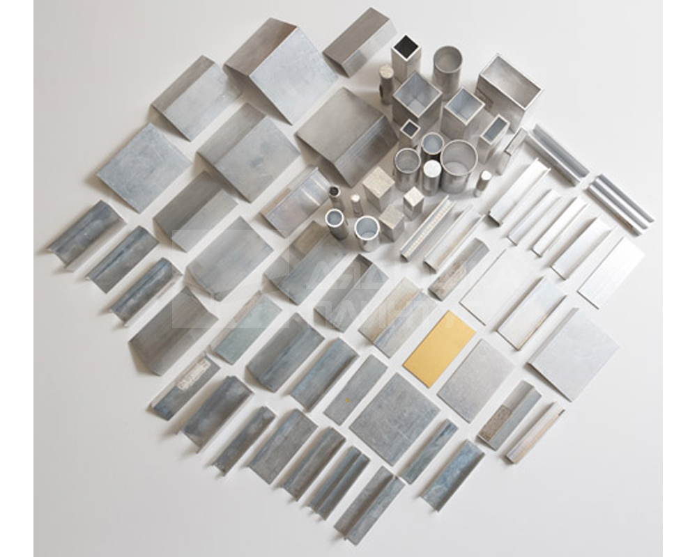 Швеллер алюминиевый 10*10*10*1,2 мм 3,0м без покрытия