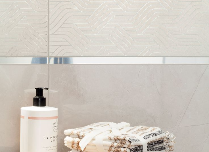 Полоса алюминиевая 10х1,5 мм серебро/глянец 2,7 м