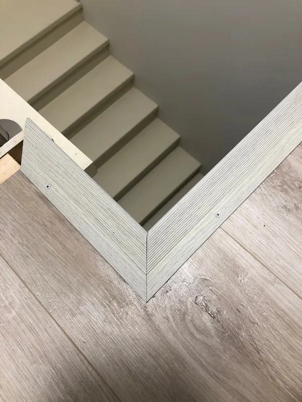 Порог угловой ПУ 04.900.083 Бук