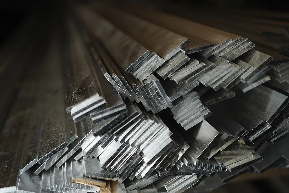 Штанга плоская 15 мм ШПл 06.2000.500 Без окраса