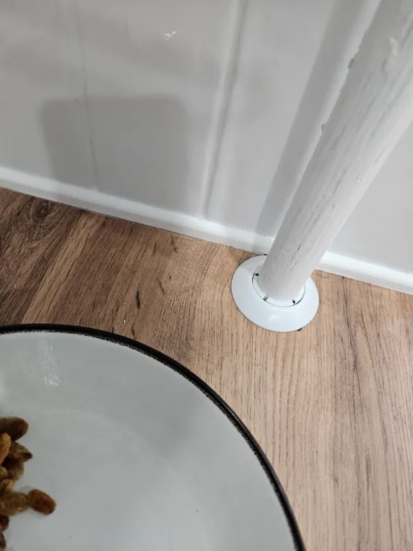 Розетка для труб D22 M159