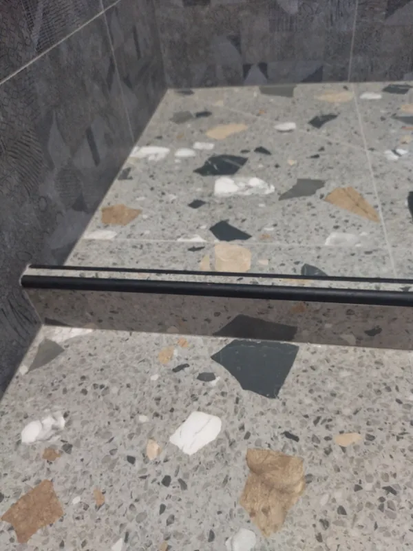 Профиль окантовочный ПК 03-9.2700.204л Бронза