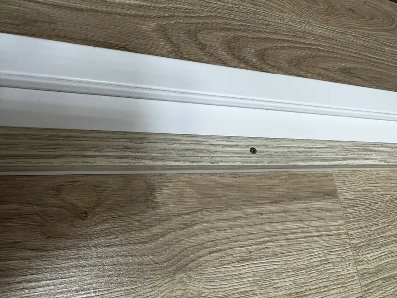 Порог угловой ПУ 01.2700.204л Бронза