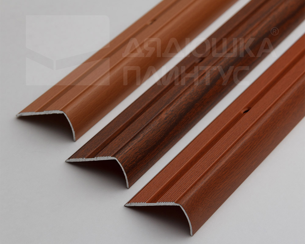 Порог угловой ПУ 06.1800.089 Клен беленый