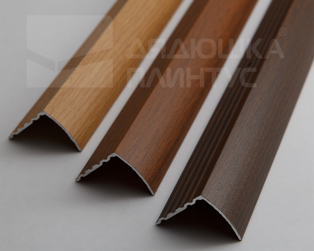 Порог угловой ПУ 04.900.083н Бук натуральный