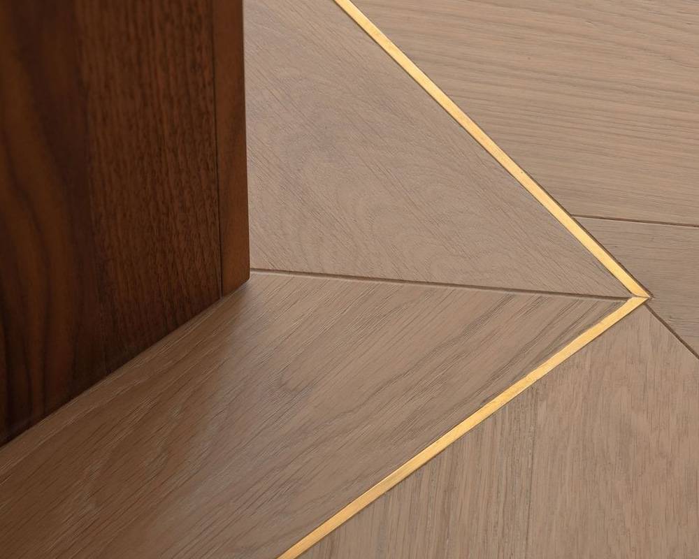 PVL36-04 Профиль Т-образный плоский латунь Антик бронза светлая 18мм х 2.7м